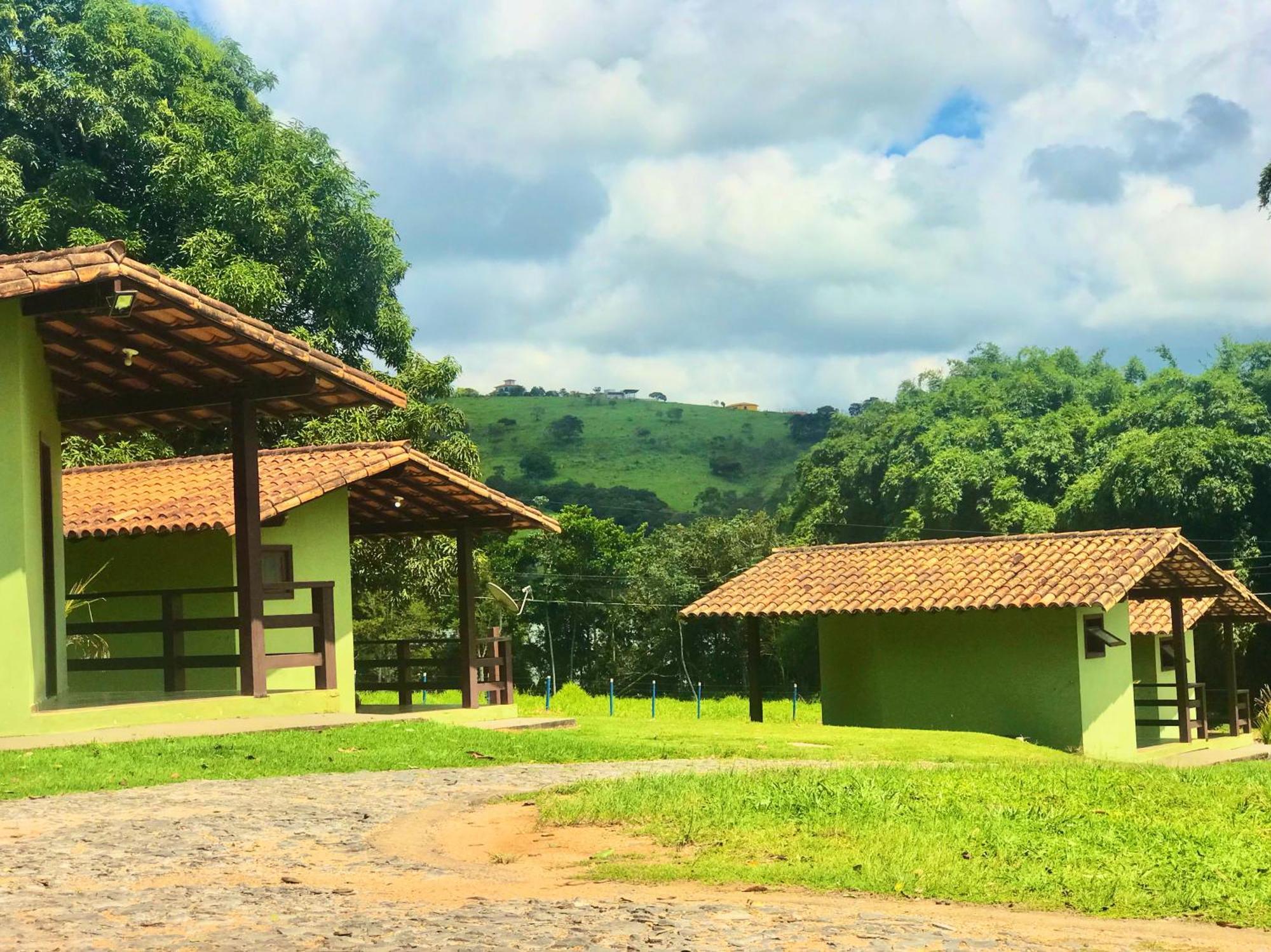 Pousada E Camping Recanto Da Praia 호텔 Capitólio 외부 사진