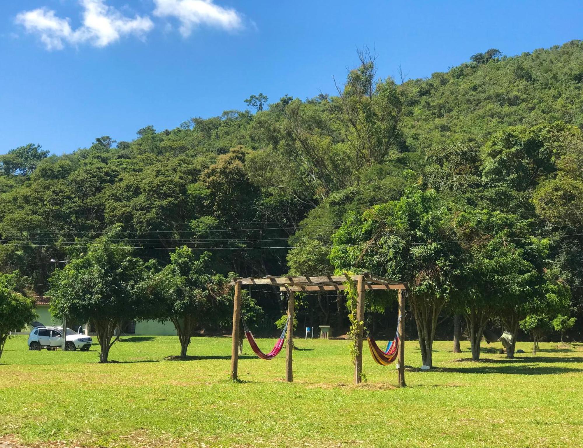 Pousada E Camping Recanto Da Praia 호텔 Capitólio 외부 사진